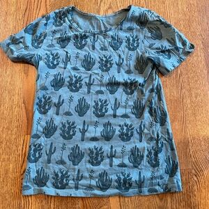 Winter Water Factory shirt in size small.